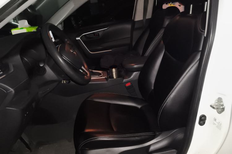 Used Toyota RAV4 2021 2.0L CVT Two-Wheel Drive Urban Edition
