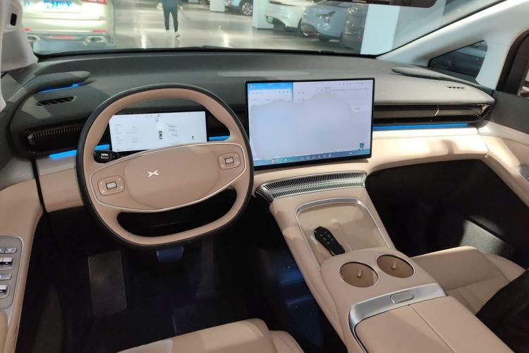 Used XPeng X9 2024 610 Long-Range Pro
