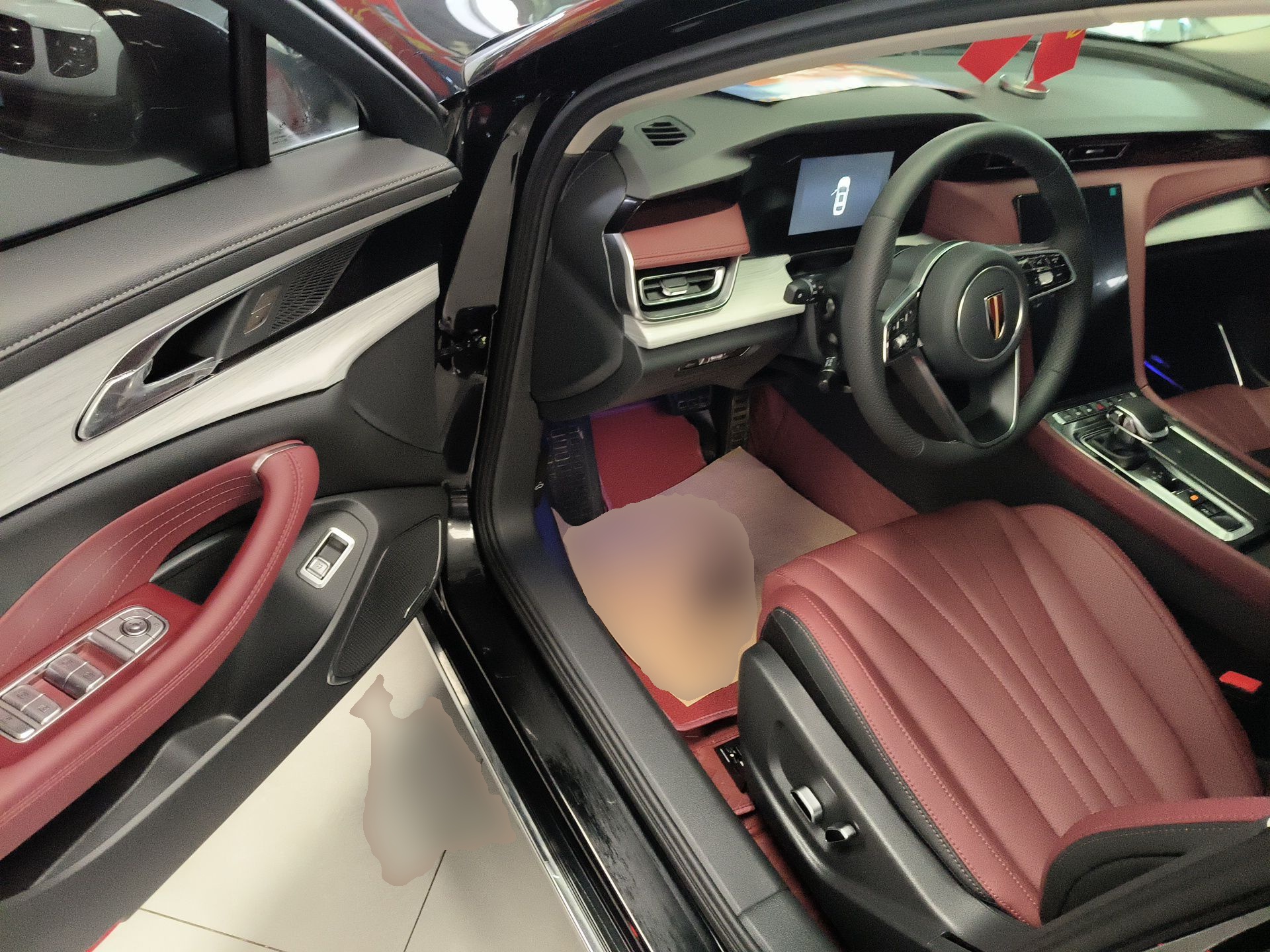Hongqi H5 2025 1.5T DCT Qiyun 500 000th Unit Commemorative Edition — снимка 18