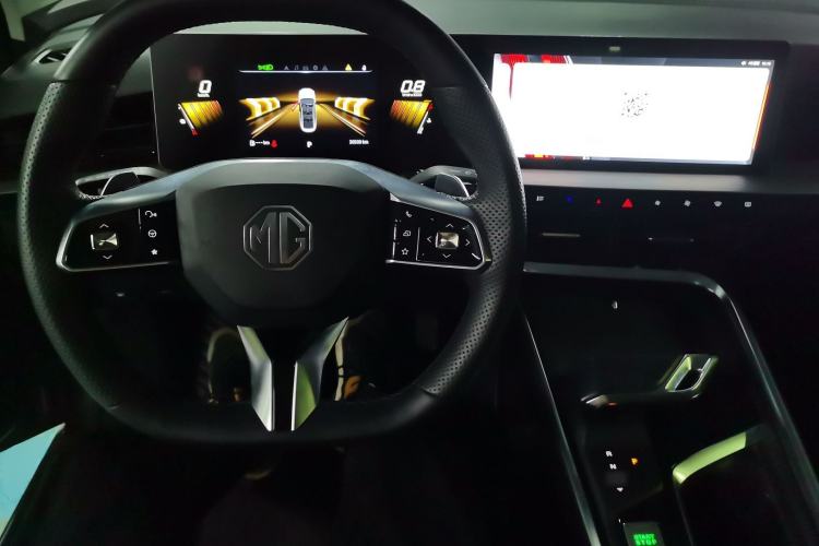 Used MG 5 Scorpio 2022 1.5T Luxury Edition
