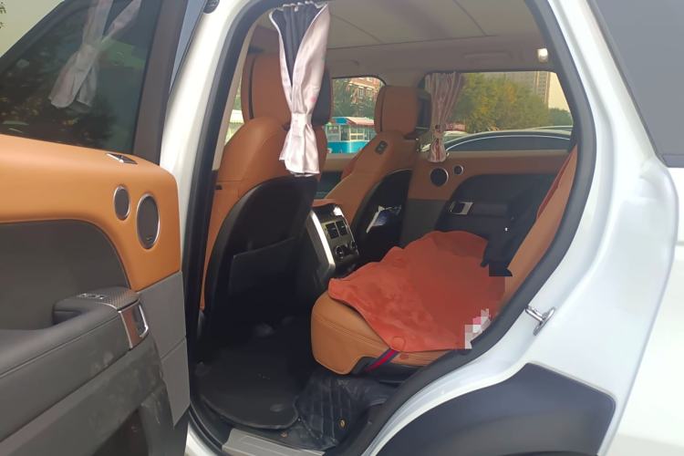 Used Land Rover Range Rover Sport 2019 3.0 L6 HSE DYNAMIC
