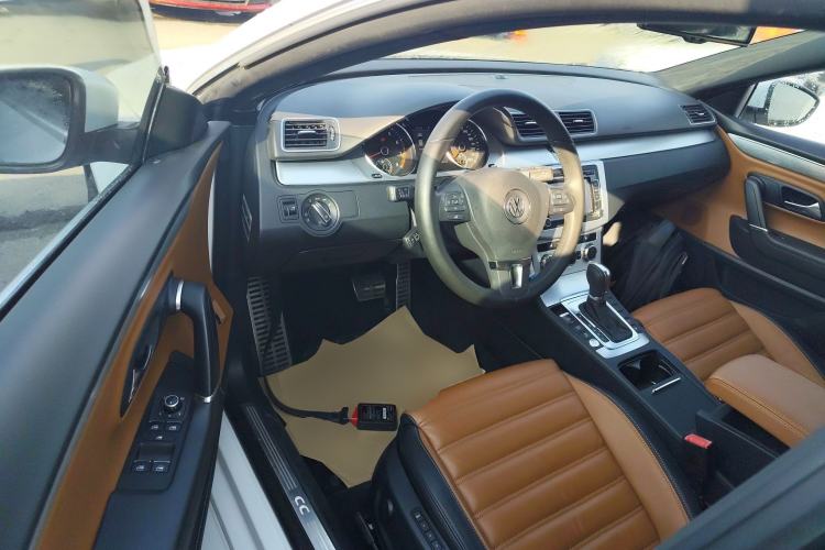 Used Volkswagen FAW-Volkswagen CC 2013 1.8TSI Luxury Model