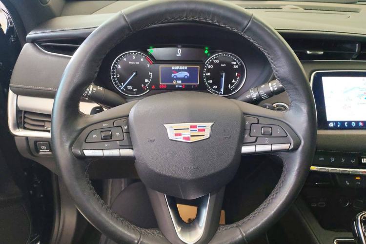 Used Cadillac XT4 2021 28T Two-Wheel Drive Leading Version