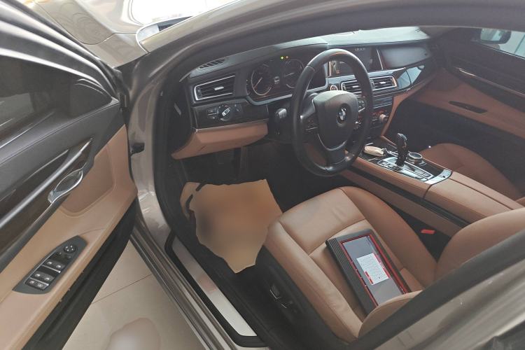 Used BMW 7 Series 2013 730Li Leading Model