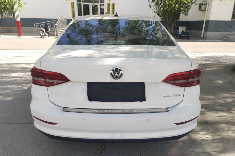 Used Volkswagen Lavida 2019 1.5L Automatic Fashion Edition China VI Rear