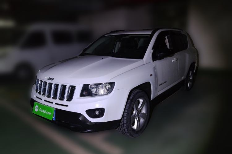 Used Jeep Compass 2014 2.4L four-wheel drive sport version