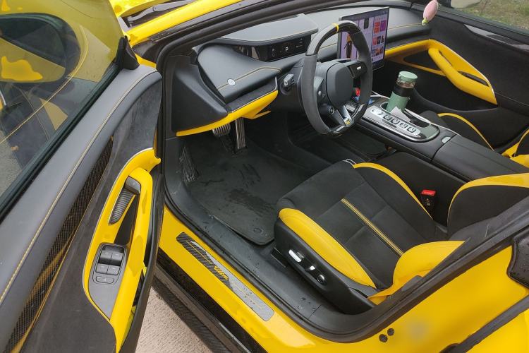 Used Xiaomi Auto SU7 Ultra 2025 Ultra Model Driver Seat