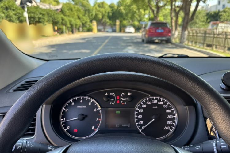 Used Nissan Tiida 2016 1.6L CVT Cool Dynamic Edition Instrument Cluster