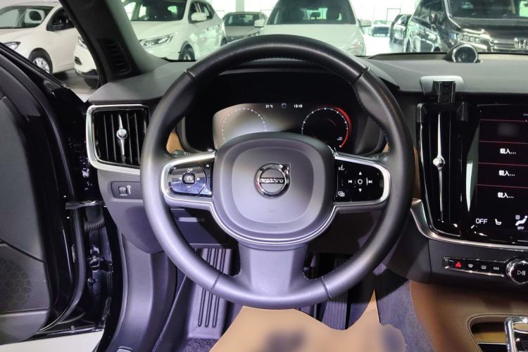 Used Volvo S90 2021 B5 Zhiyi Luxury Edition