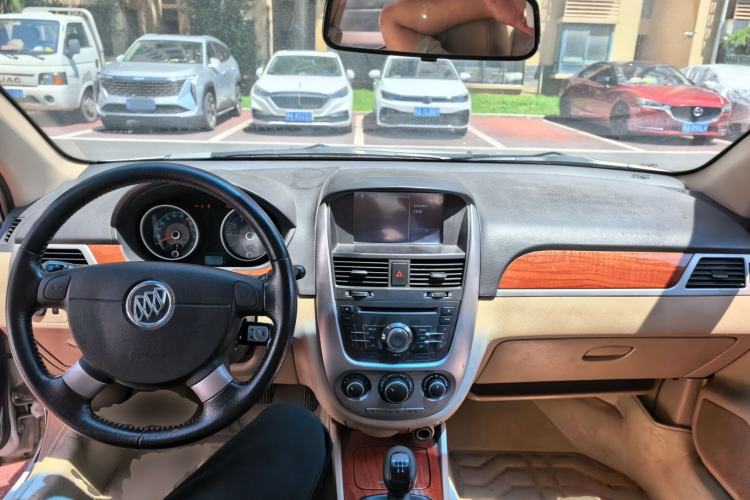 Used Buick Excelle 2013 1.5L Manual Luxury Model
