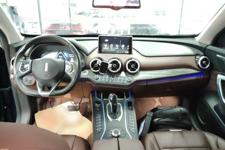 Used Wey VV7 2019 Upgraded Model 2.0T Ultra-Luxury Version China VI Standard