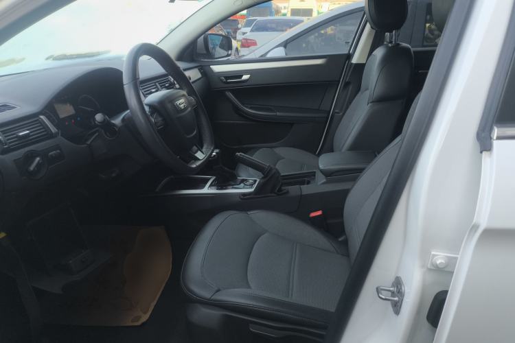 Used Qoros 3 2016 Urban SUV 1.6T Automatic Zhiyue Model