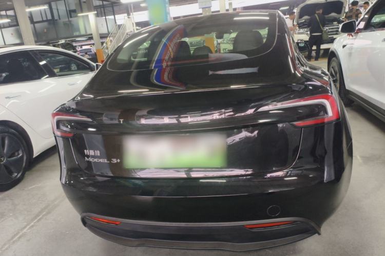 Used Tesla Model 3 2023 Long-Range All-Wheel-Drive Version