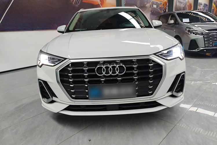 Used Audi Q3 2019 35 TFSI Fashion Dynamic Model
