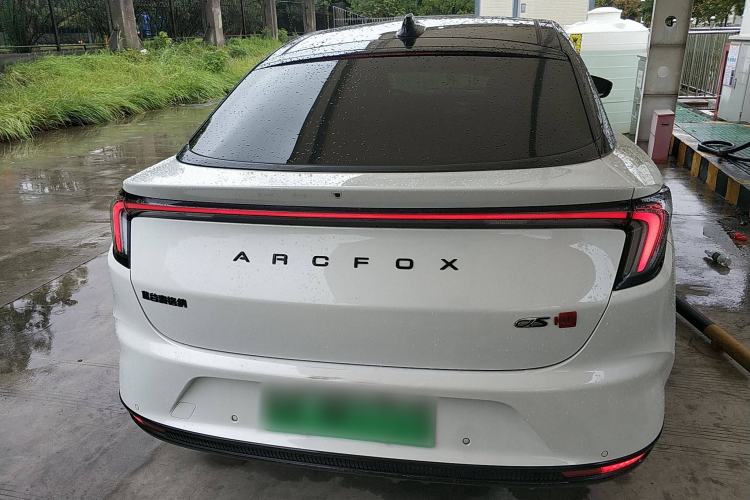 Used ARCFOX Alpha S 2023 Pioneer Edition
