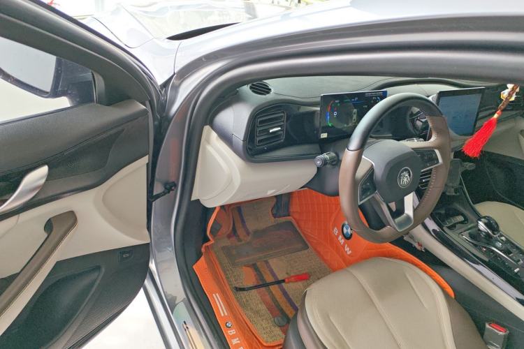 Used BYD Qin PLUS 2024 HONOR Edition DM-i 55KM Leading Model
