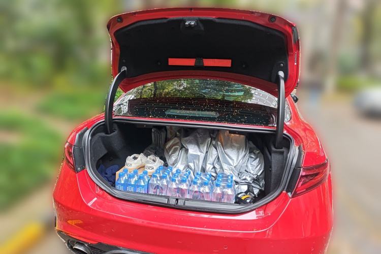 Used Alfa Romeo Giulia 2017 2.0T 280HP Luxury Edition Trunk