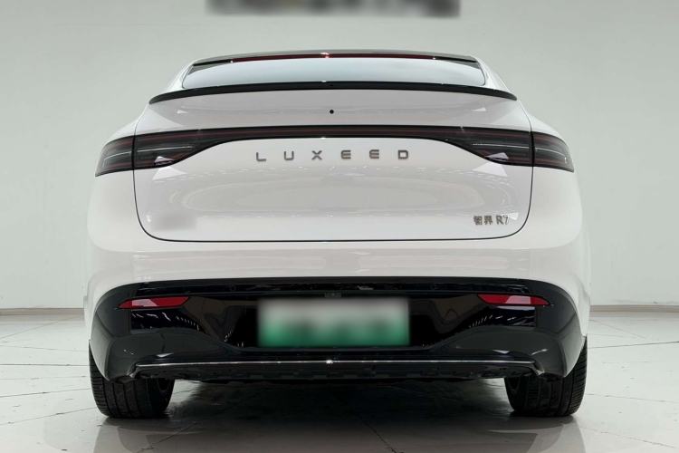 Used Hima Luxeed R7 2025 Range-Extended Version 251 km Max Exterior 4