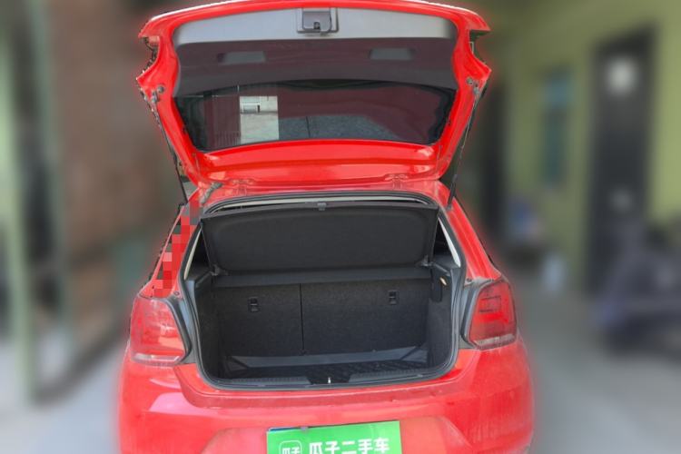 Used Volkswagen Polo 2016 1.6L Automatic Luxury Model
