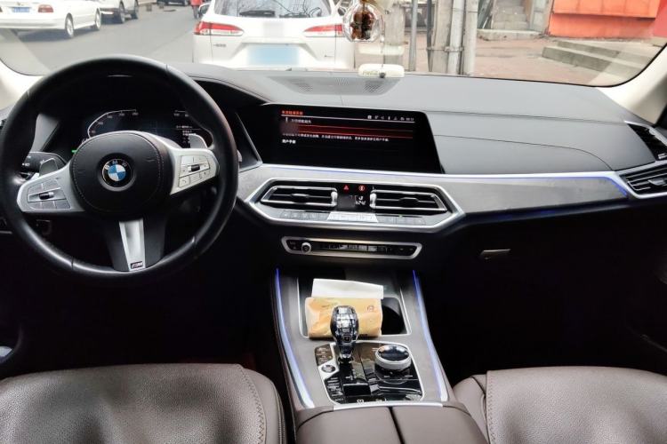 Used BMW X5 2022 xDrive 30Li M Sport Package
