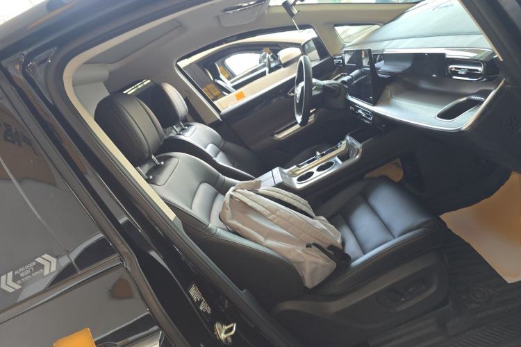 Used GAC Trumpchi Trumpchi E8 2024 Honor Series 2.0L Honor Edition
