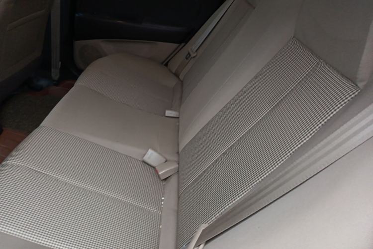 Used Hyundai Celesta 2011 1.6L Automatic Comfort Edition Left Rear Seat