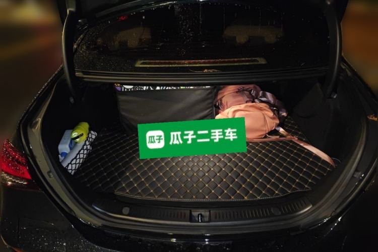 Used Mercedes-Benz E-Class New Energy 2023 E 350 e L Plug-in Hybrid Sedan
