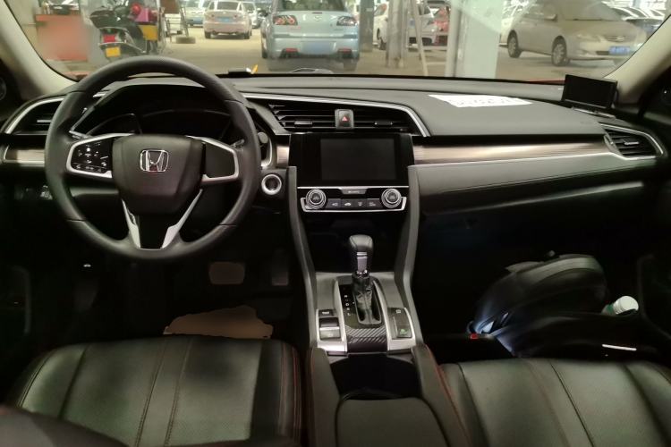 Used Honda Civic 2019 220TURBO CVT Dynamic Edition China VI