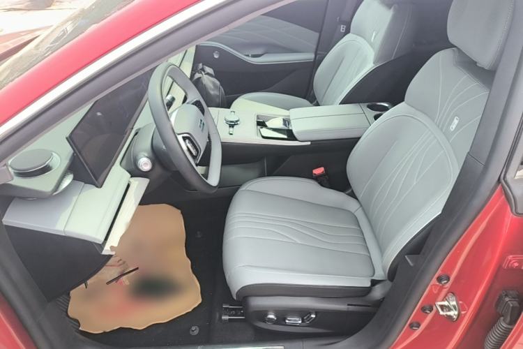 Used Geely Galaxy E8 2024 665 km Range Rear-Drive Starship Long-Range Version Left Front Seat