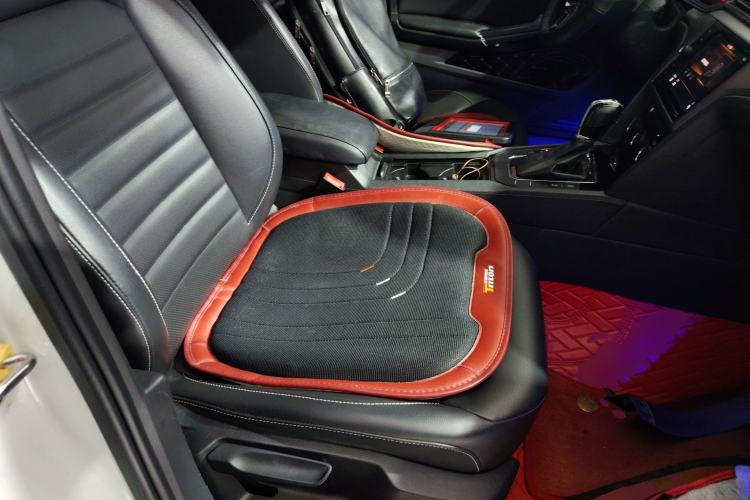 Used Volkswagen Lamando 2019 280TSI DSG Comfort Edition China V Standard Right Front Seat