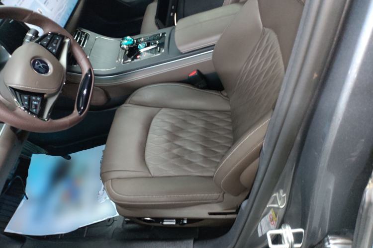 Used BYD Han 2022 DM-i 121KM Luxury Model Left Front Seat