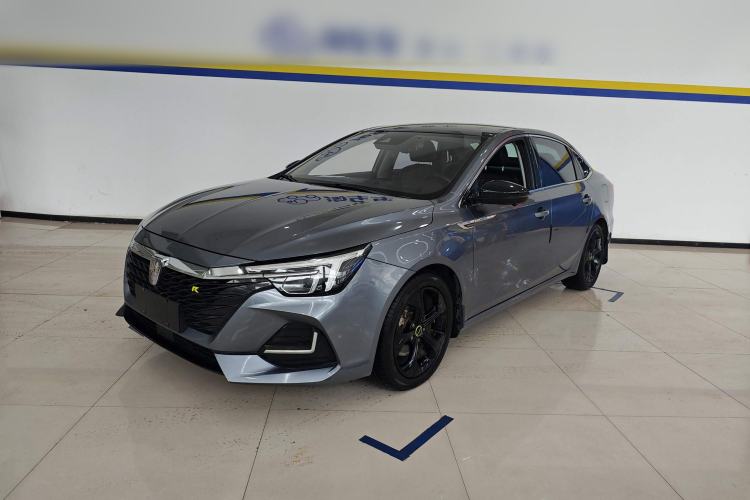 Used Roewe i6 MAX 2020 300TGI Automatic Supreme Edition with Cool Sunroof and Advanced Driving Features