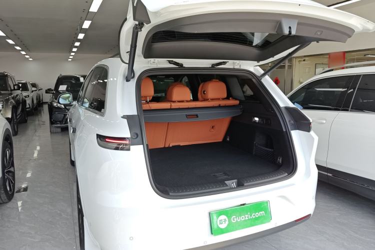 Used Li Auto L6 2025 Max Smart Refresh Edition Trunk