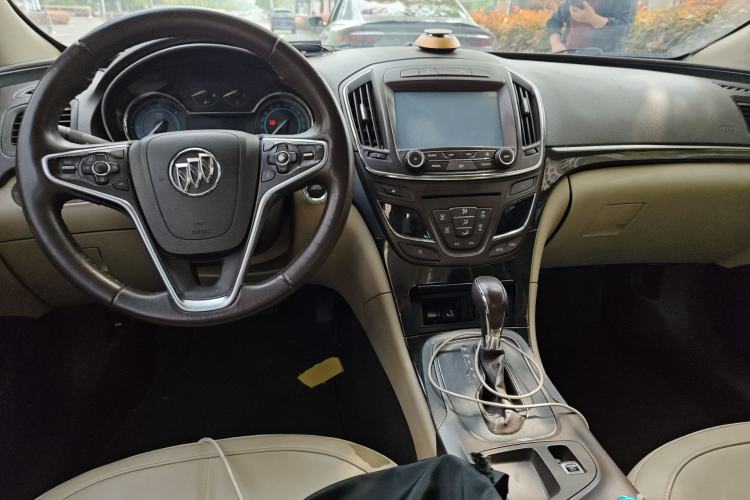 Used Buick Regal 2015 2.0L Elite Fashion Edition