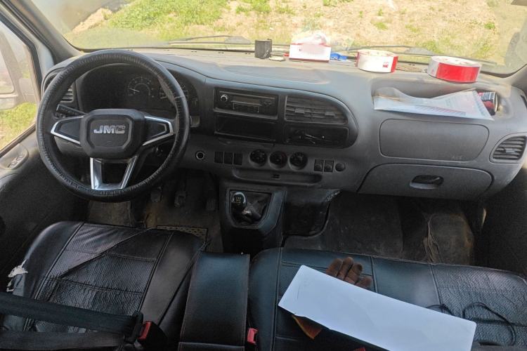 Used JMC Transit 2017 2.8T Commercial Version Short Wheelbase Mid-Roof 6/7/8-Seater JX493