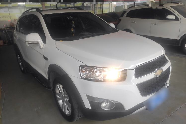Used Chevrolet Captiva 2014 2.4L 4x4 Flagship Edition 7 Seats