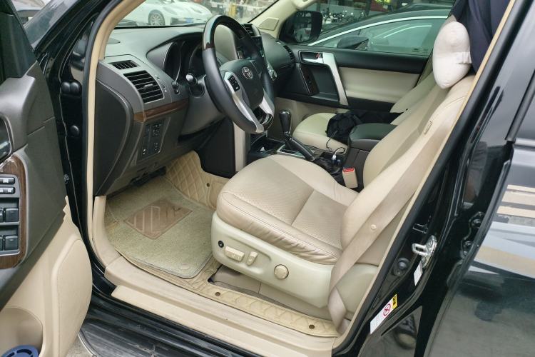 Used Toyota Prado 2010 4.0L Automatic TX Driver Seat