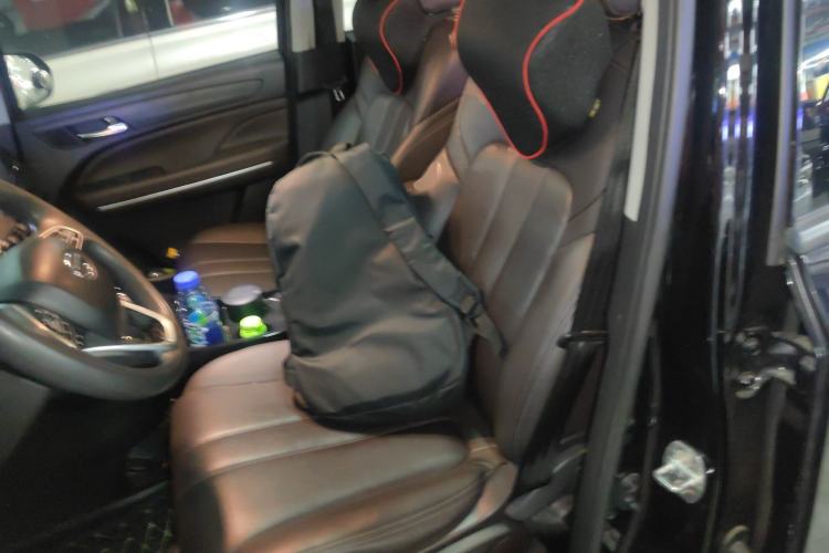 Used GAC Trumpchi M6 2019 270T Automatic Luxury Edition (7-seater) China V Standard Left Front Seat