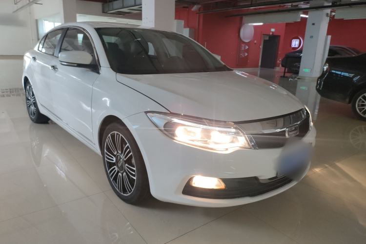 Used Qoros 3 2014 Sedan 1.6L Automatic Zhiyue Model