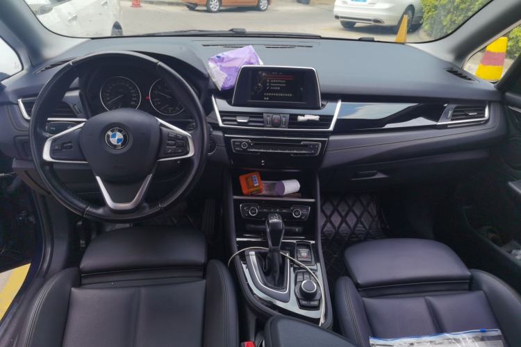 Used BMW 2 Series Active Tourer 2016 218i Sports Design Package Center Console