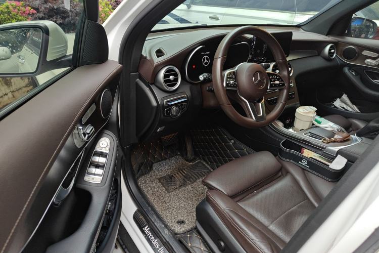 Used Mercedes-Benz GLC 2020 Facelift GLC 300 L 4MATIC Dynamic Edition Driver Seat