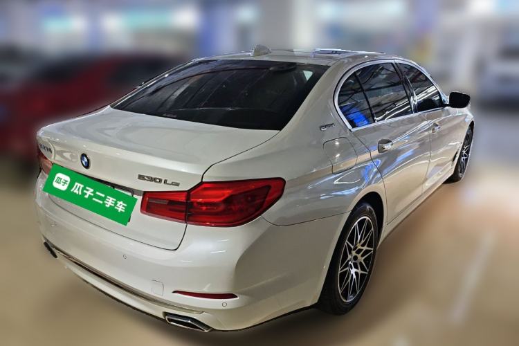 Used BMW 5 Series New Energy 2019 530Le Luxury Package Rear Right 45 Deg