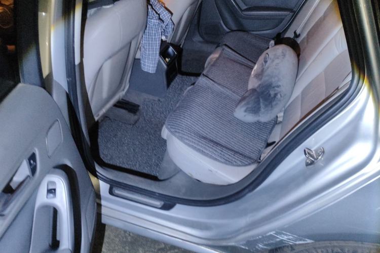 Used Audi A4L 2012 2.0 TFSI automatic standard version Left Rear Seat