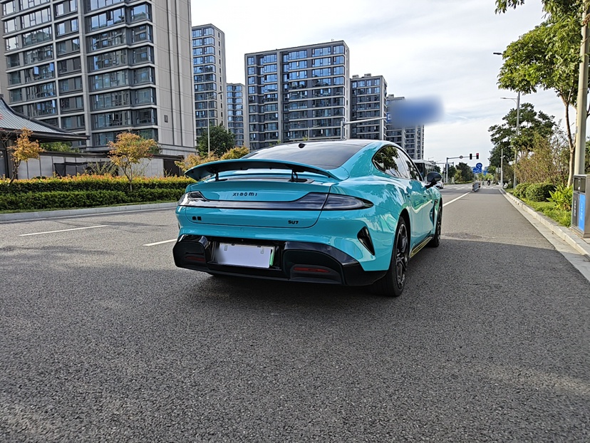Xiaomi Auto SU7 2024 Rear-Drive Ultra-Long Range Advanced Pro-Level Intelligent Driving Version — снимка 4