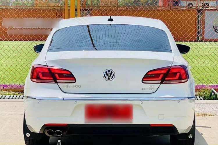 Used Volkswagen FAW-Volkswagen CC 2016 2.0 TSI Luxury Model
