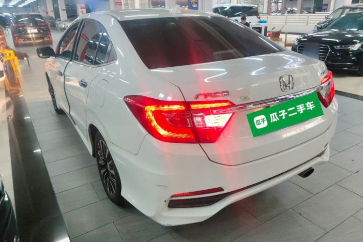 Used Honda Crider 2015 1.8L automatic comfort version Exterior 2