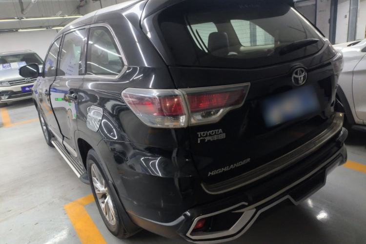 Used Toyota Highlander 2017 2.0T Four-Wheel Drive Elite Edition 7-Seater
