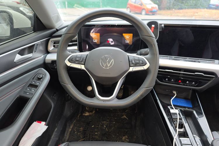 Used Volkswagen Lamando 2023 Lavida L 280TSI DSG Cool & Spicy Edition
