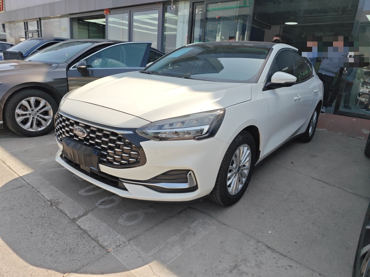 Parte inferior delantera