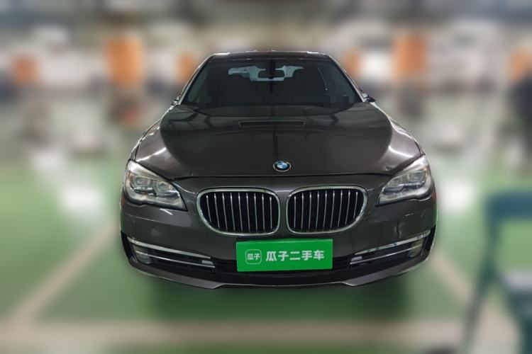 Used BMW 7 Series 2013 740Li Leading Model
